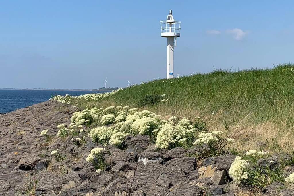 Logeren Op De Thoolse Parel Vakantiehuis Stavenisse Exteriér fotografie