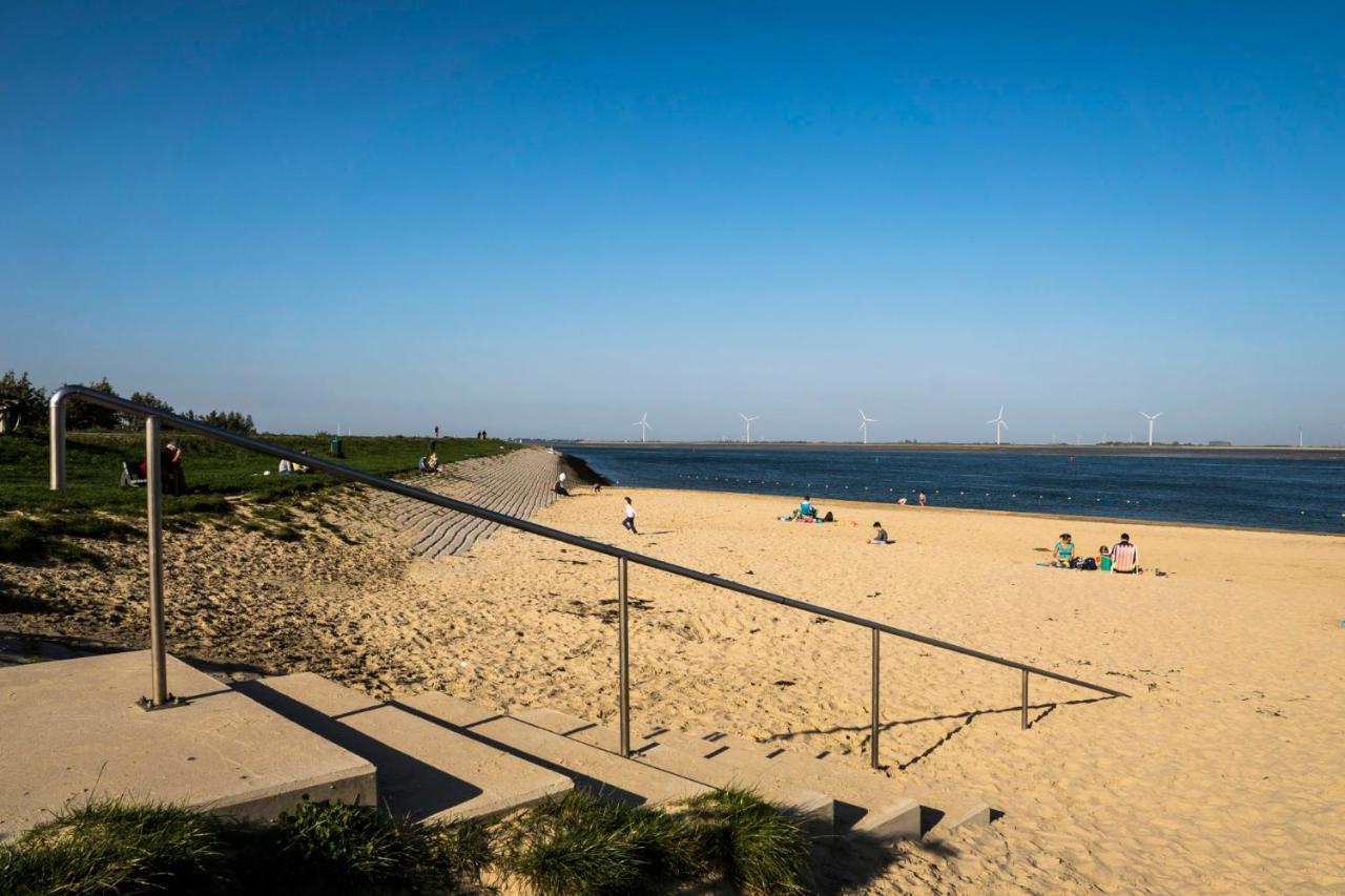 Logeren Op De Thoolse Parel Vakantiehuis Stavenisse Exteriér fotografie