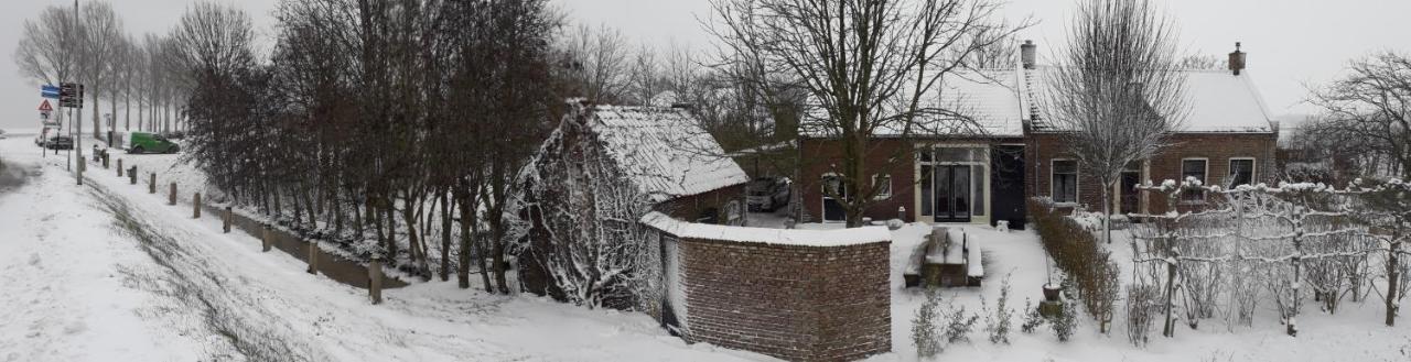Logeren Op De Thoolse Parel Vakantiehuis Stavenisse Exteriér fotografie