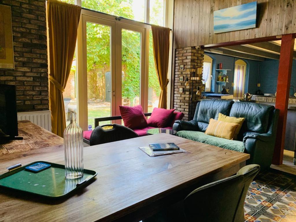 Logeren Op De Thoolse Parel Vakantiehuis Stavenisse Exteriér fotografie